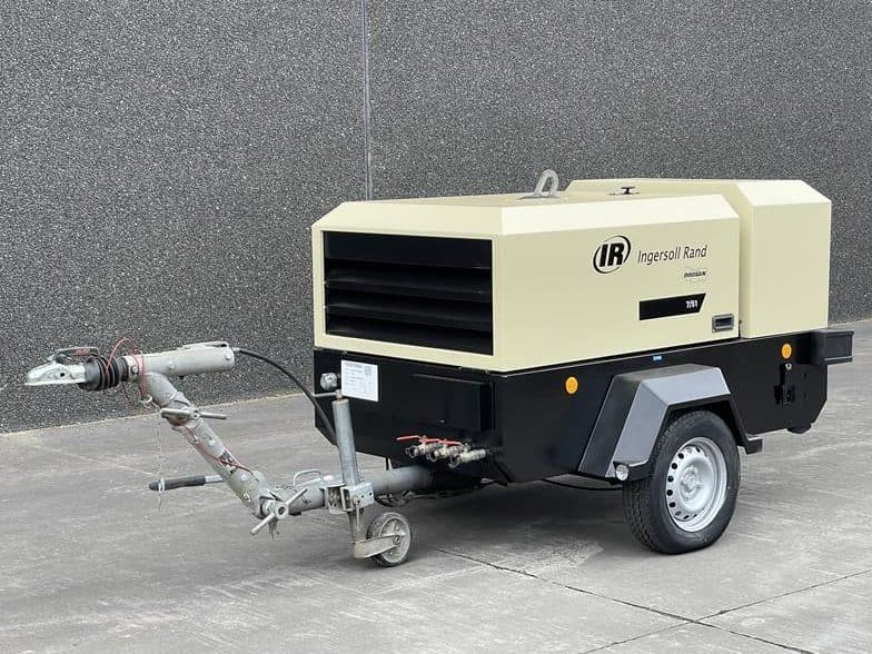 Used 2012 Ingersoll Rand 7/51 Portable Air Compressor, 180 CFM